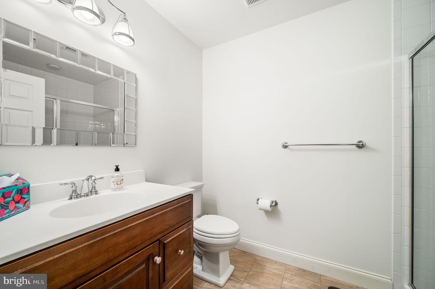 4 Fallbrook Lane photo 34