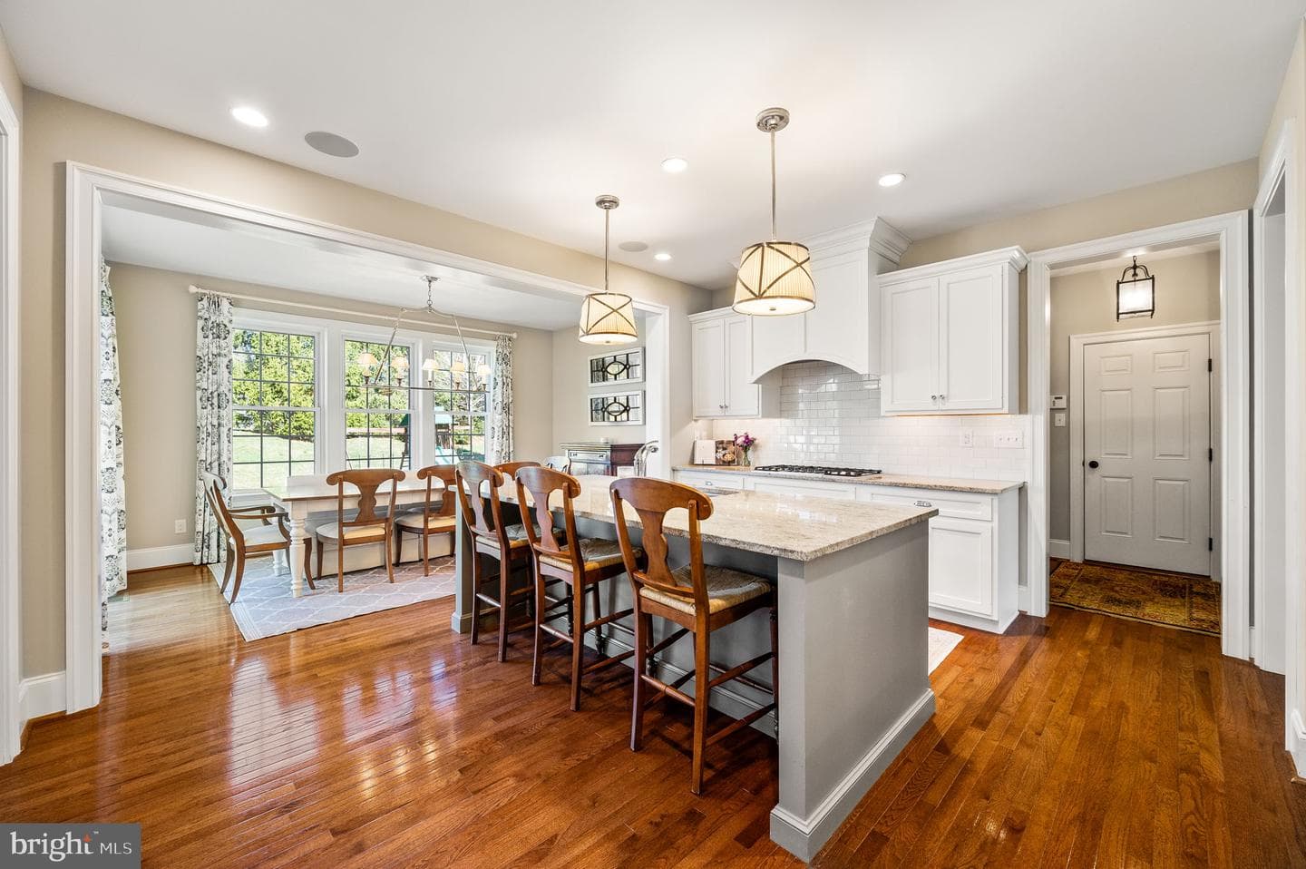 4 Fallbrook Lane photo 7