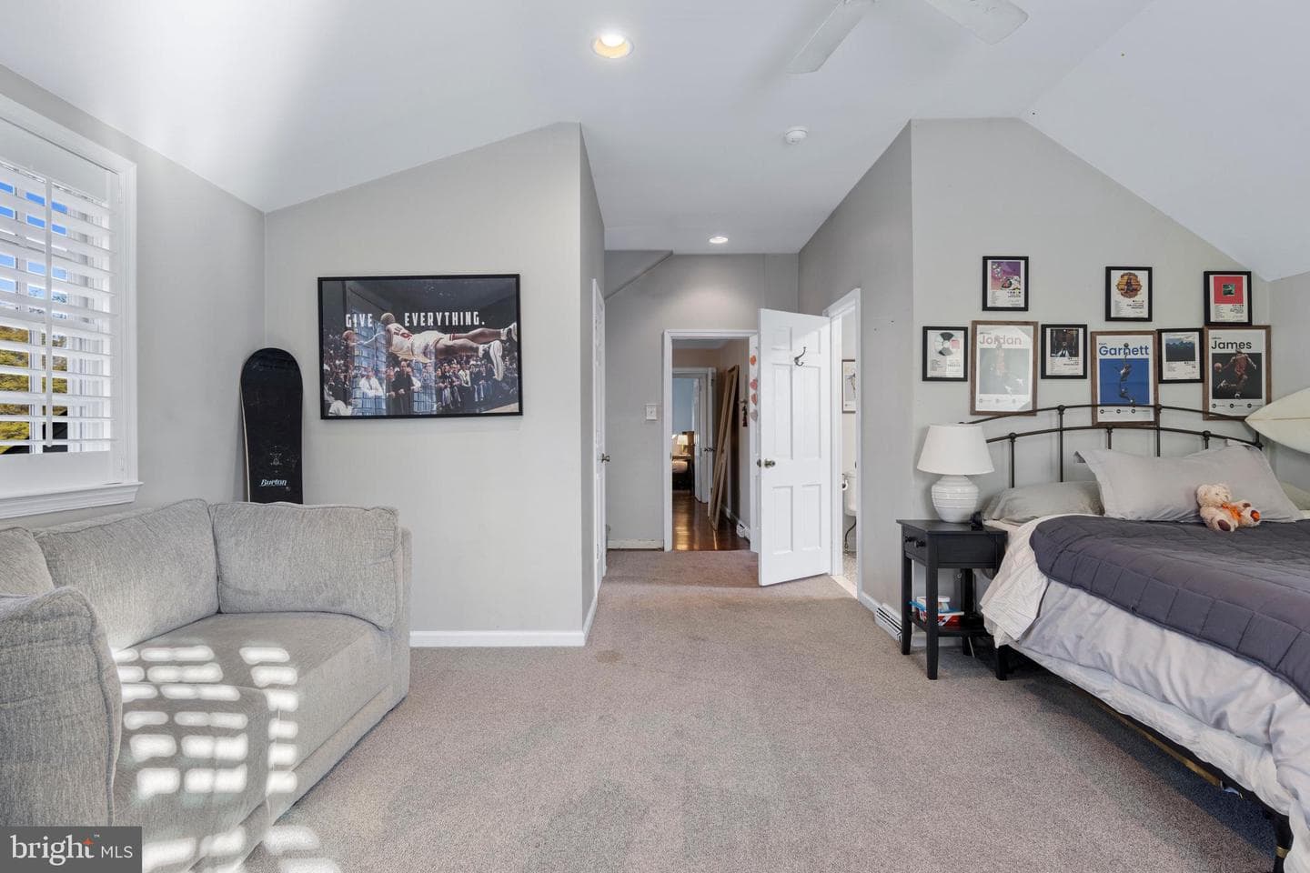 107 Ashwood Road photo 33