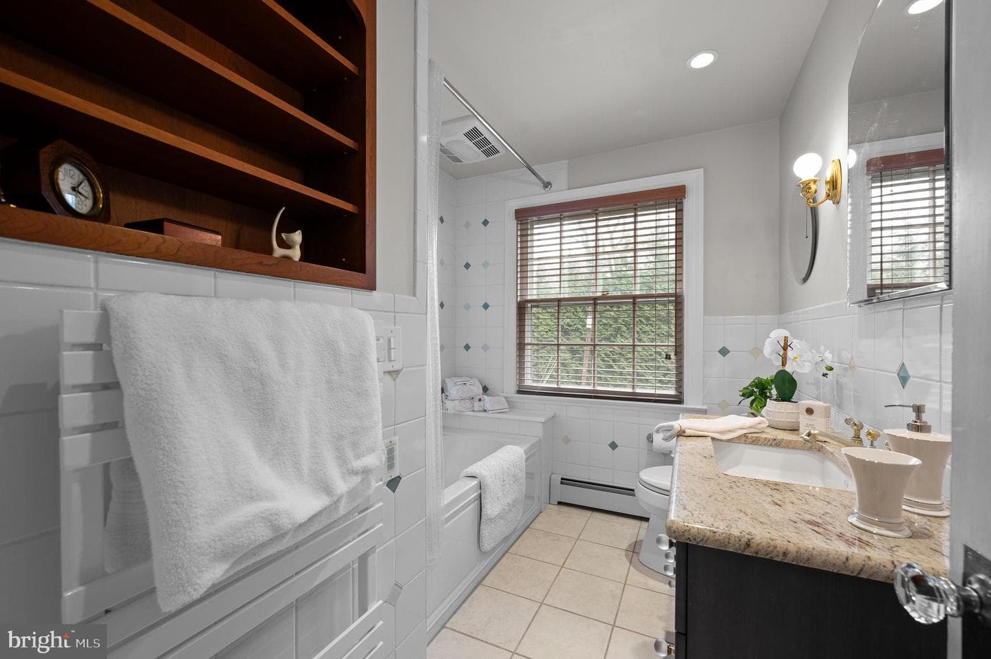 3 Canterbury Lane photo 35