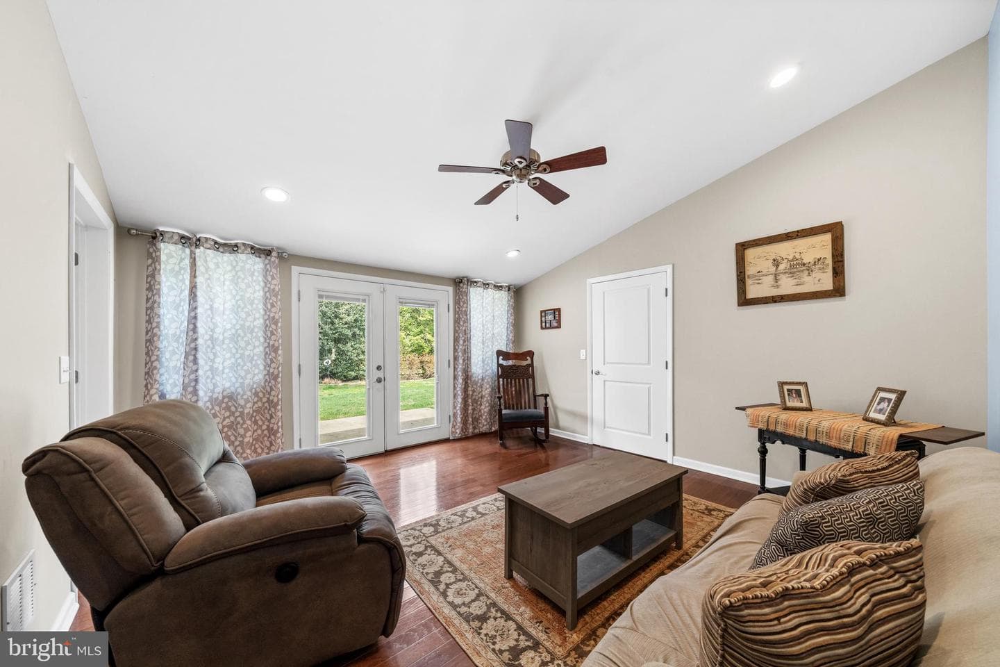 759 Shavertown Road photo 19