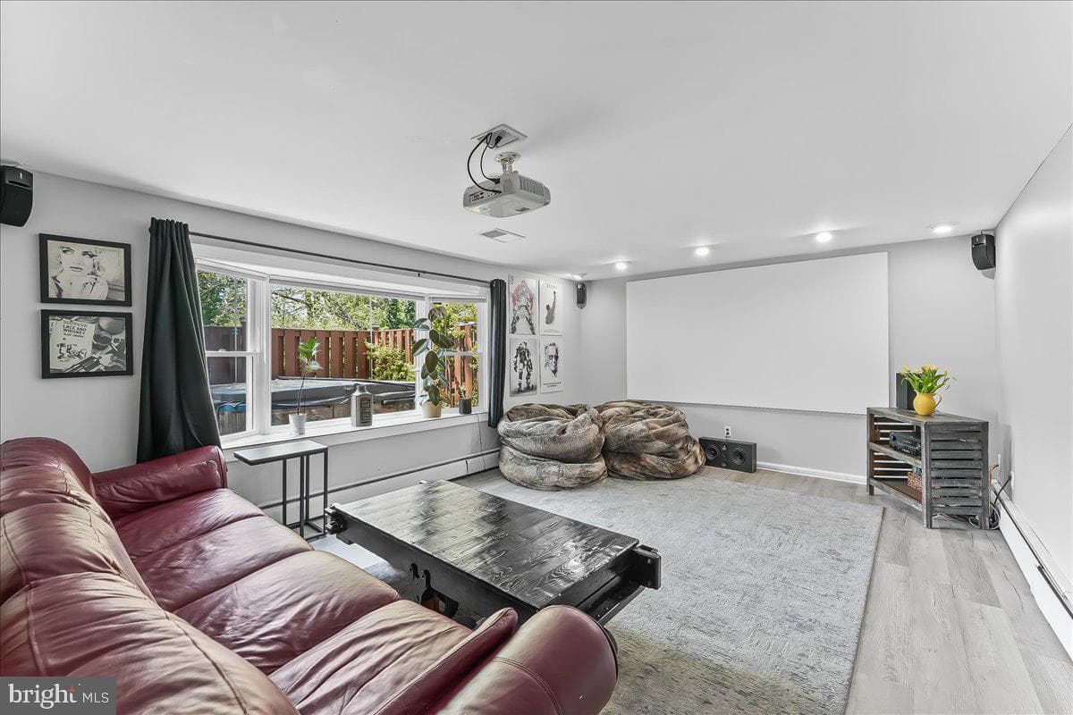 703 Blue Hill Road photo 28