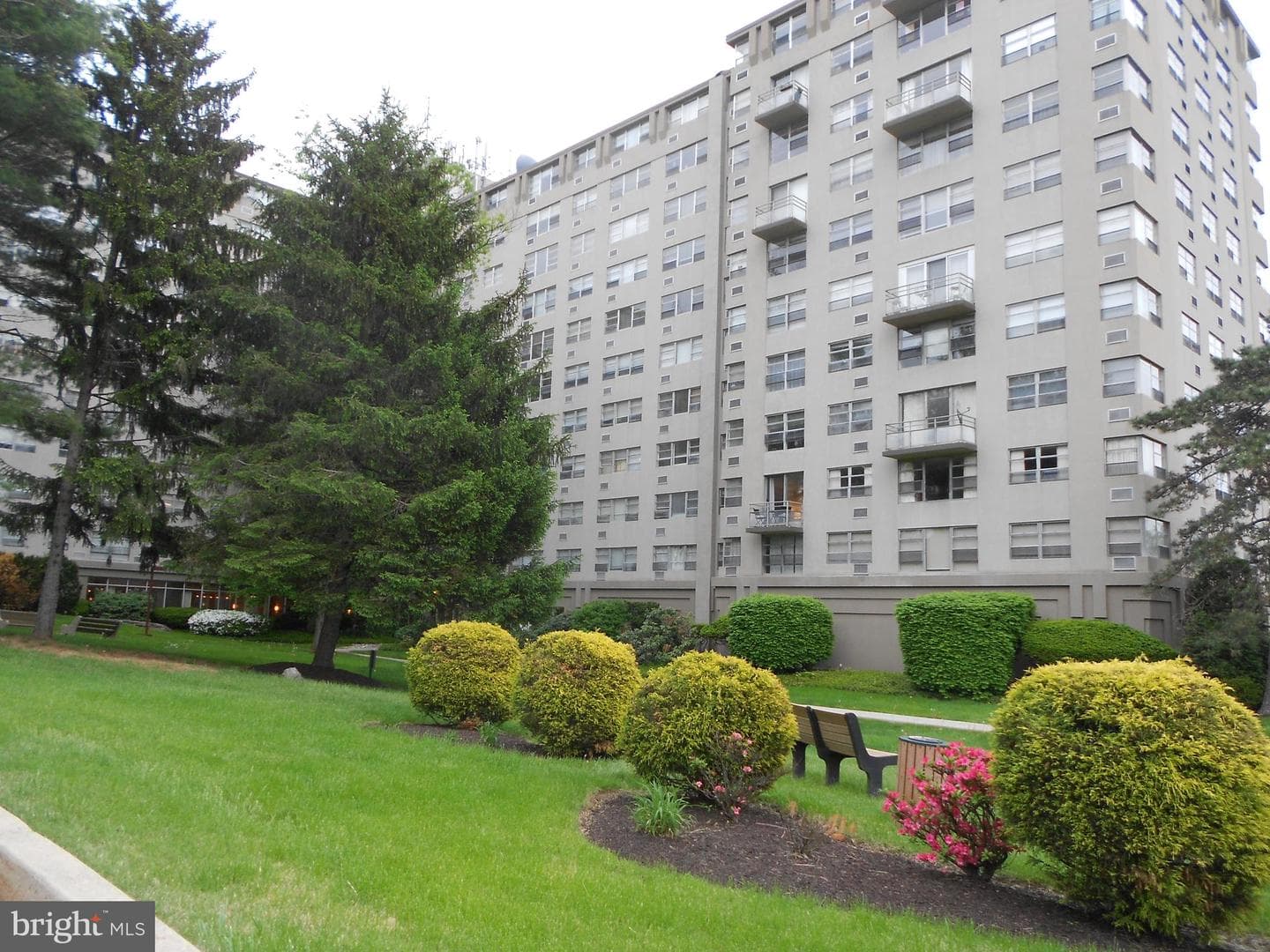 1030 E Lancaster Avenue #520 photo 1