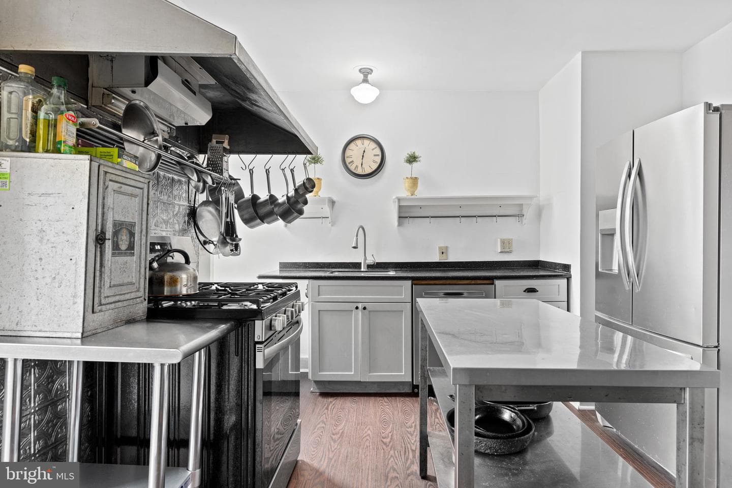 1 E Brookhaven Road photo 12