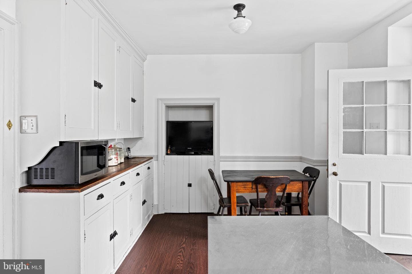 1 E Brookhaven Road photo 13