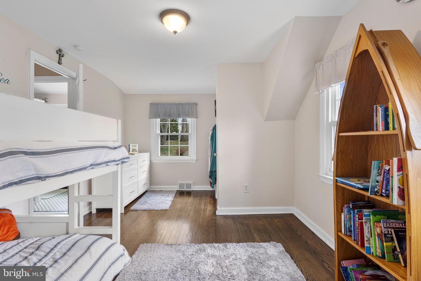 409 Paddock Road photo 45