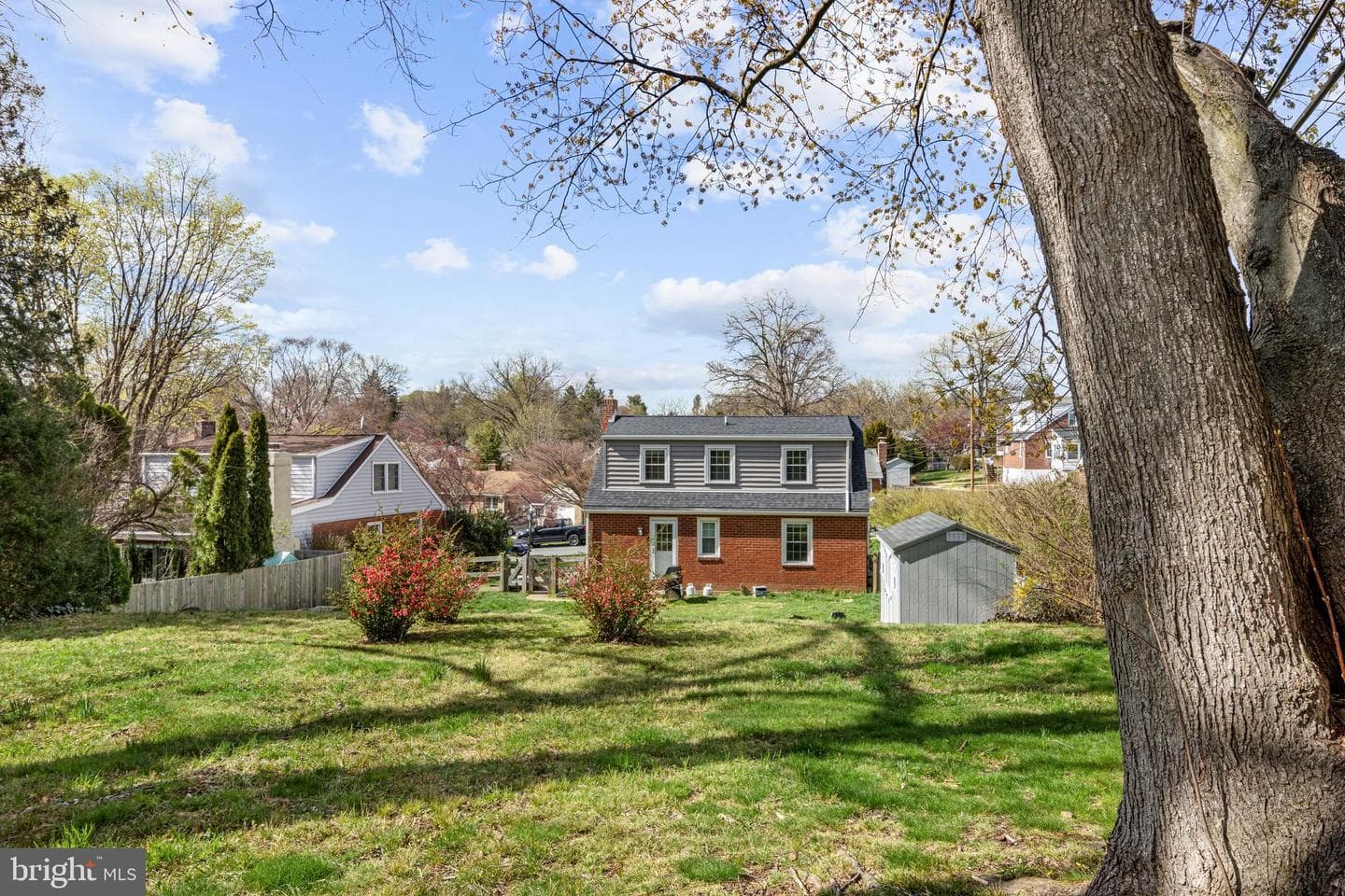 409 Paddock Road photo 9