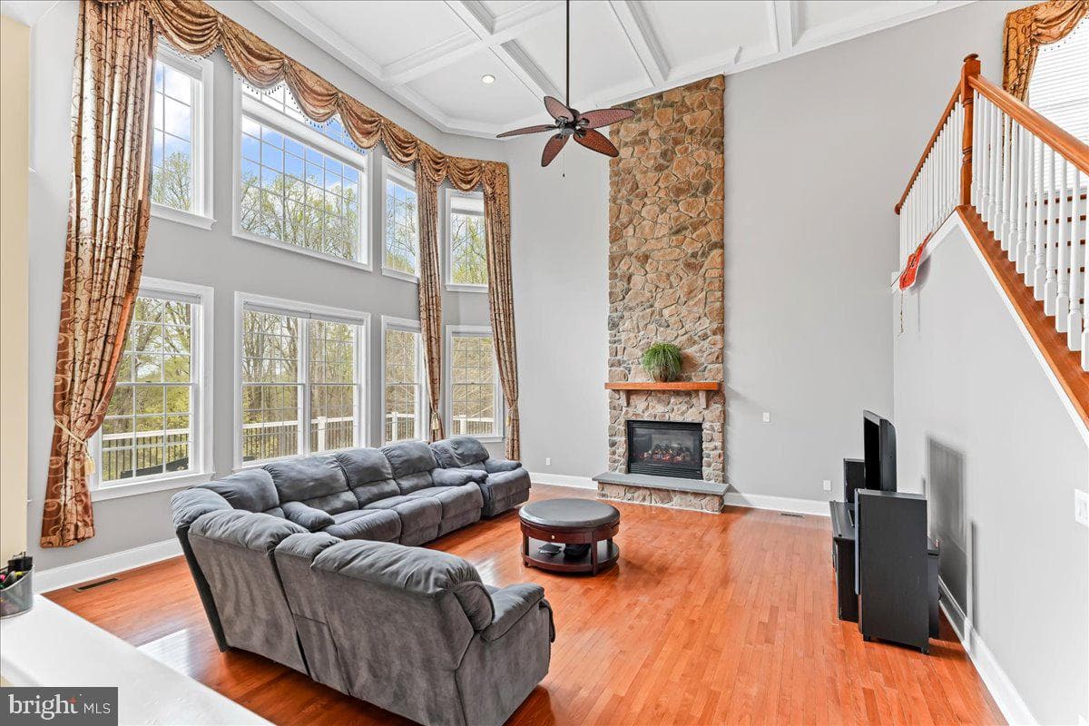 15 Evergreen Place photo 11