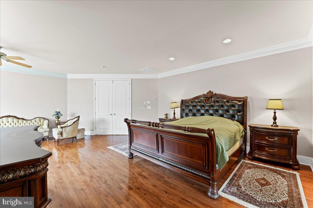 15 Evergreen Place photo 18