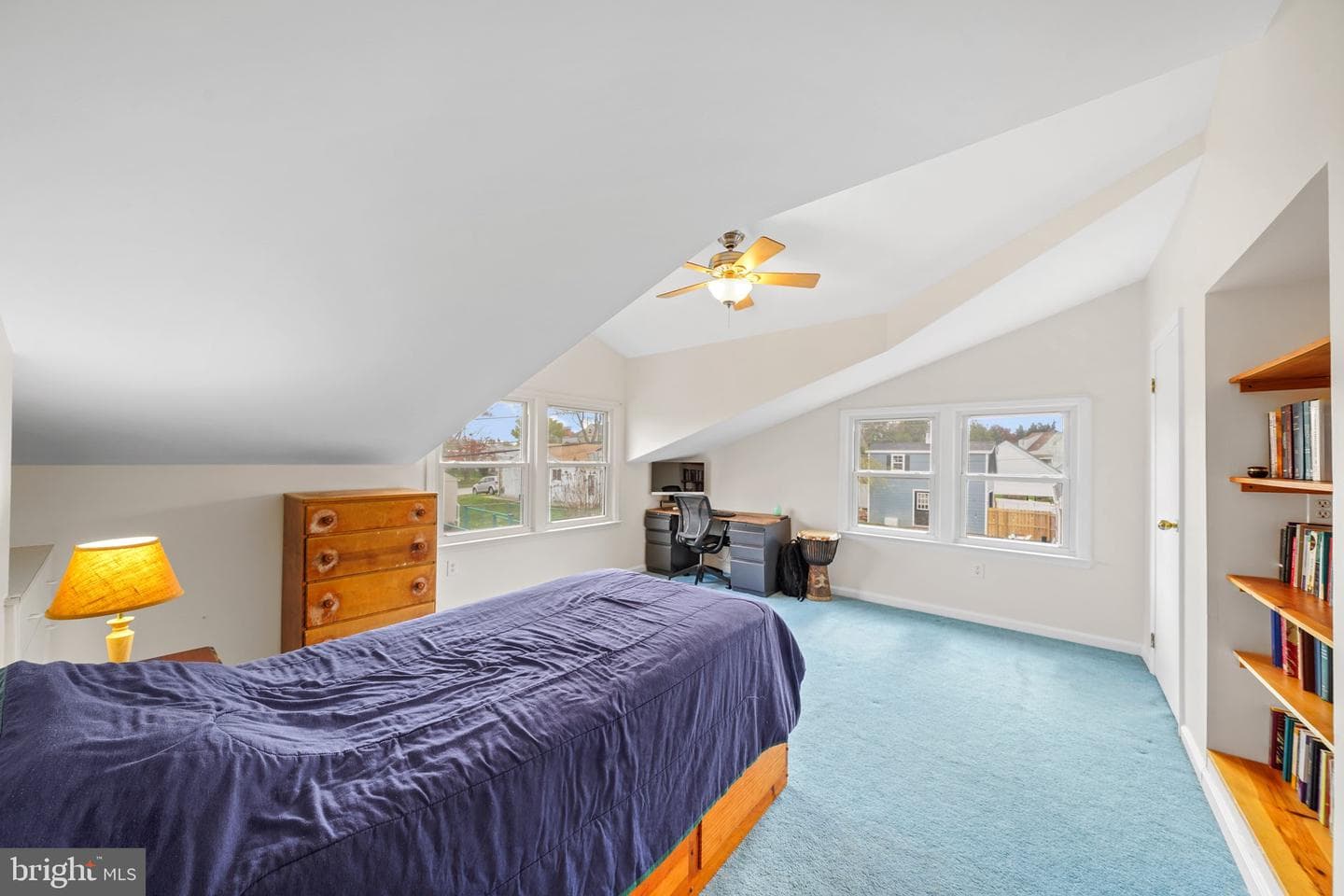 209 2nd Avenue photo 14