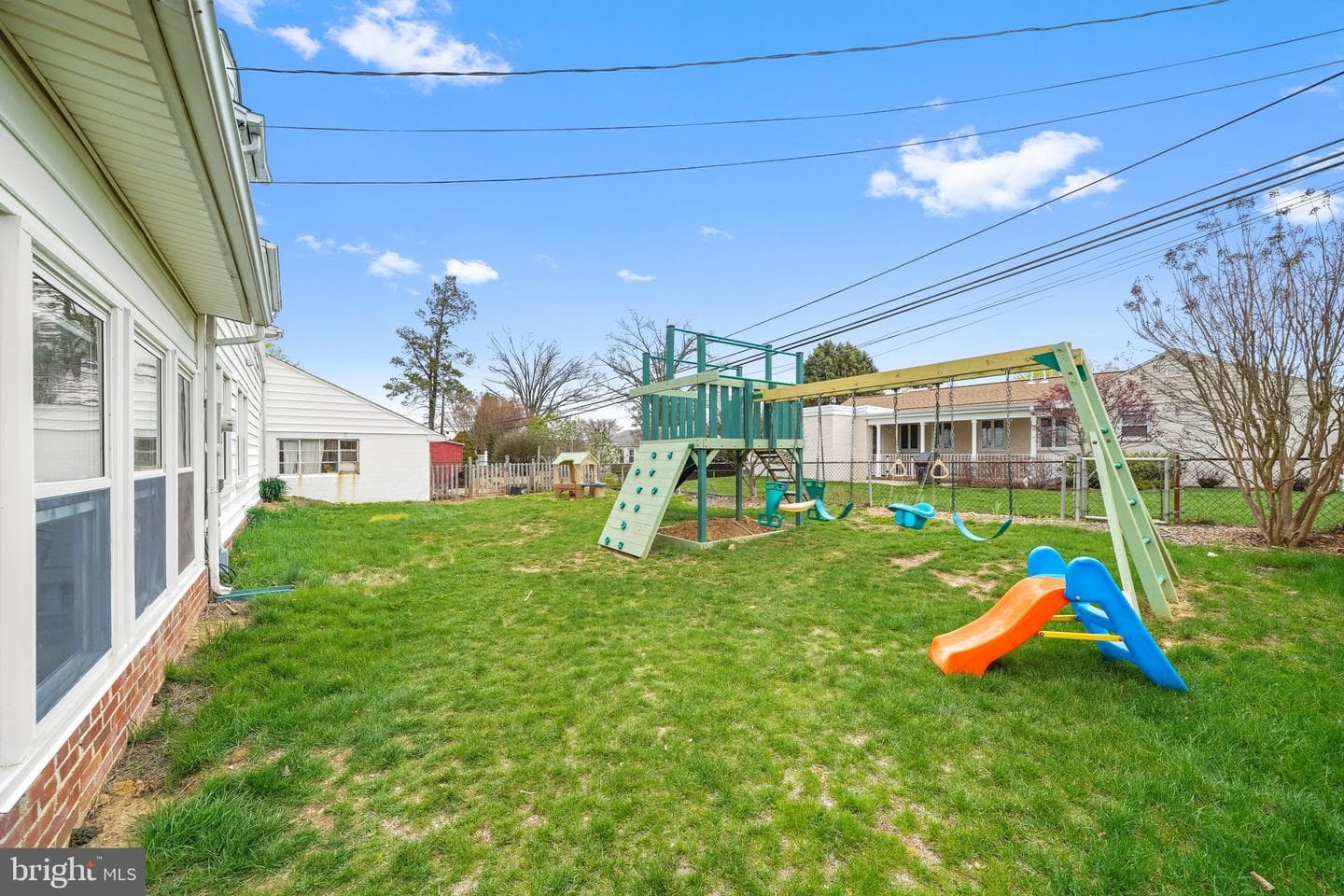 209 2nd Avenue photo 23