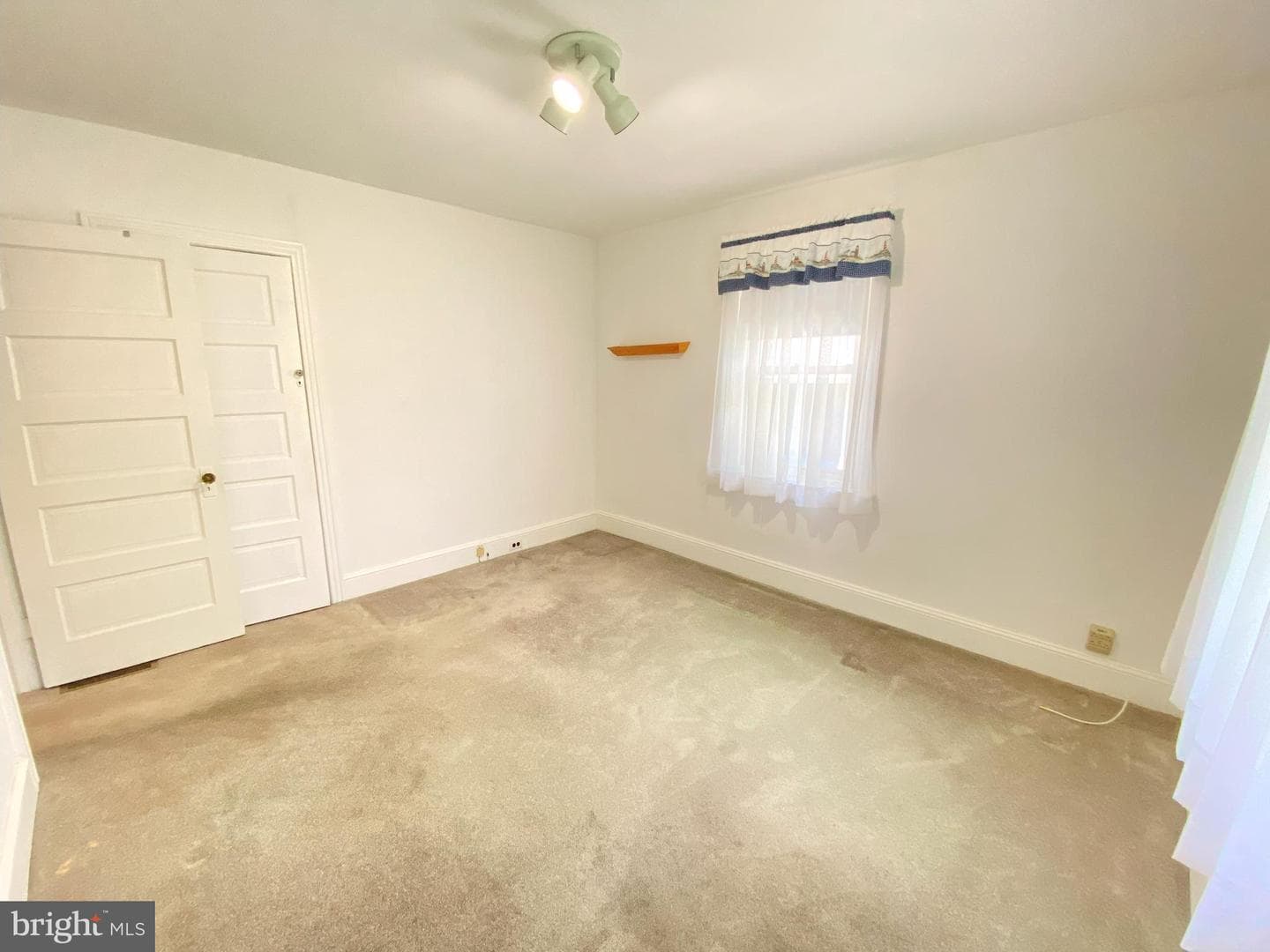 433 Kathmere Road photo 18