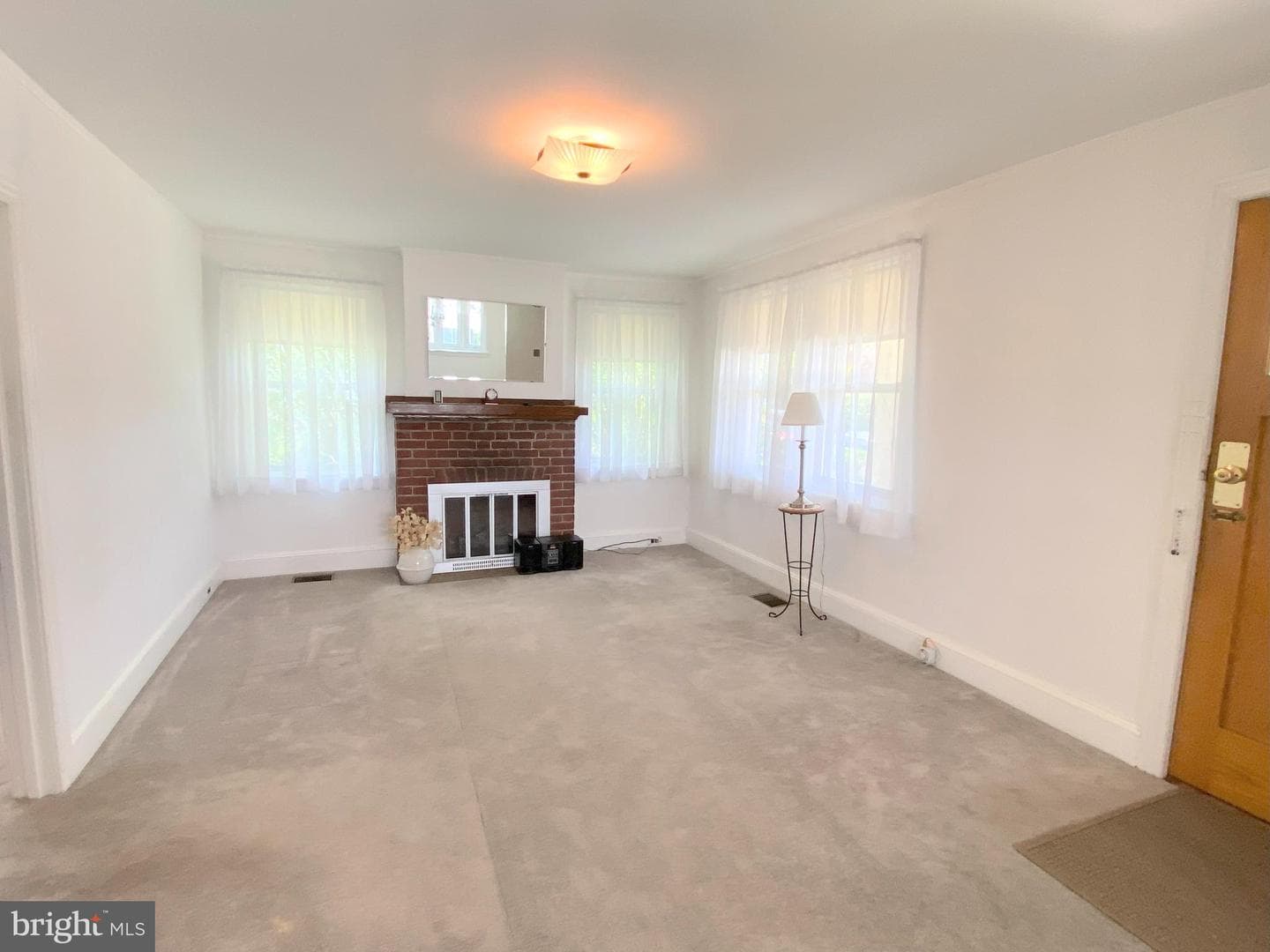 433 Kathmere Road photo 6