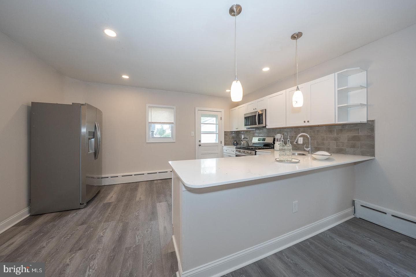 404 Brebant Avenue photo 12