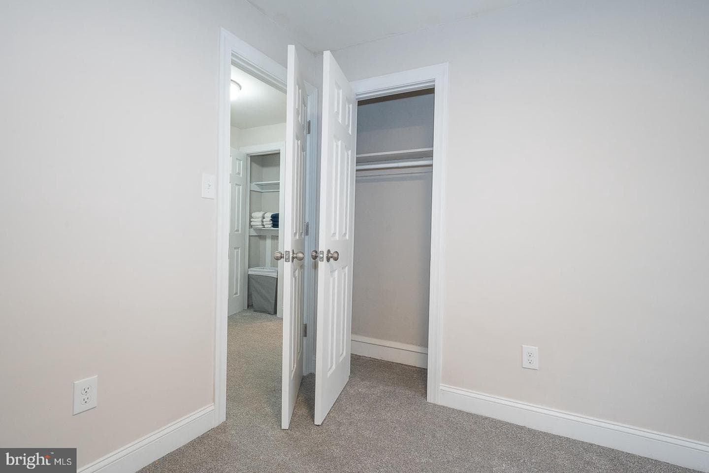 404 Brebant Avenue photo 26