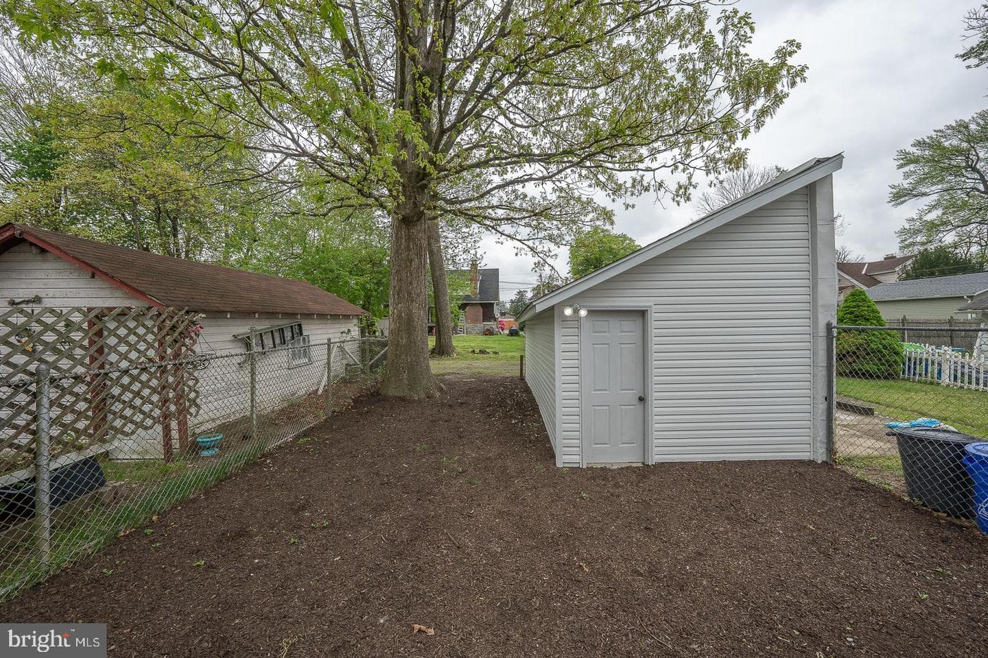 404 Brebant Avenue photo 36