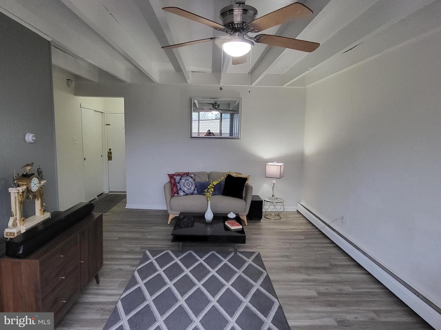 100 E Glenolden Avenue #r-18 photo 1