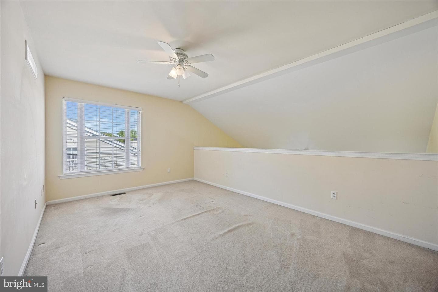 32 Dresner Circle photo 12
