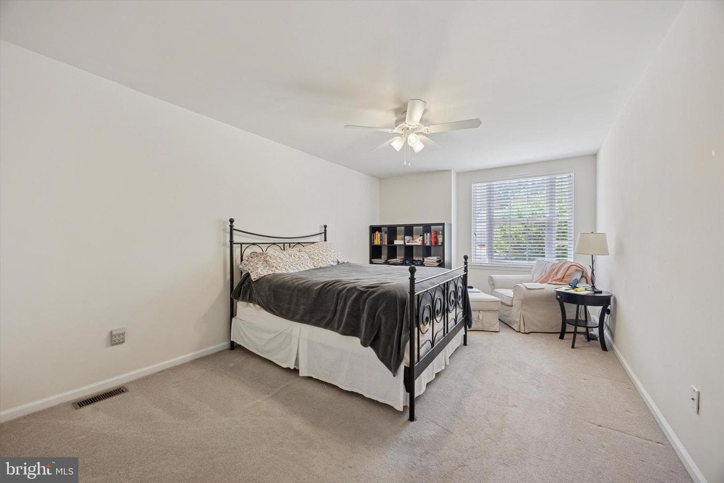 32 Dresner Circle photo 14