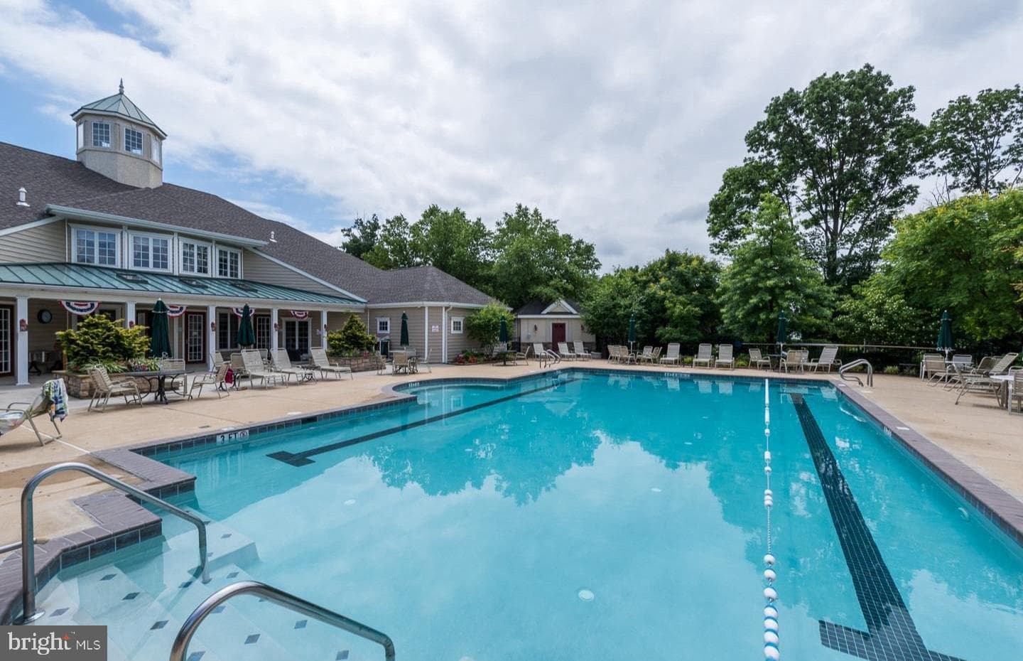 32 Dresner Circle photo 17