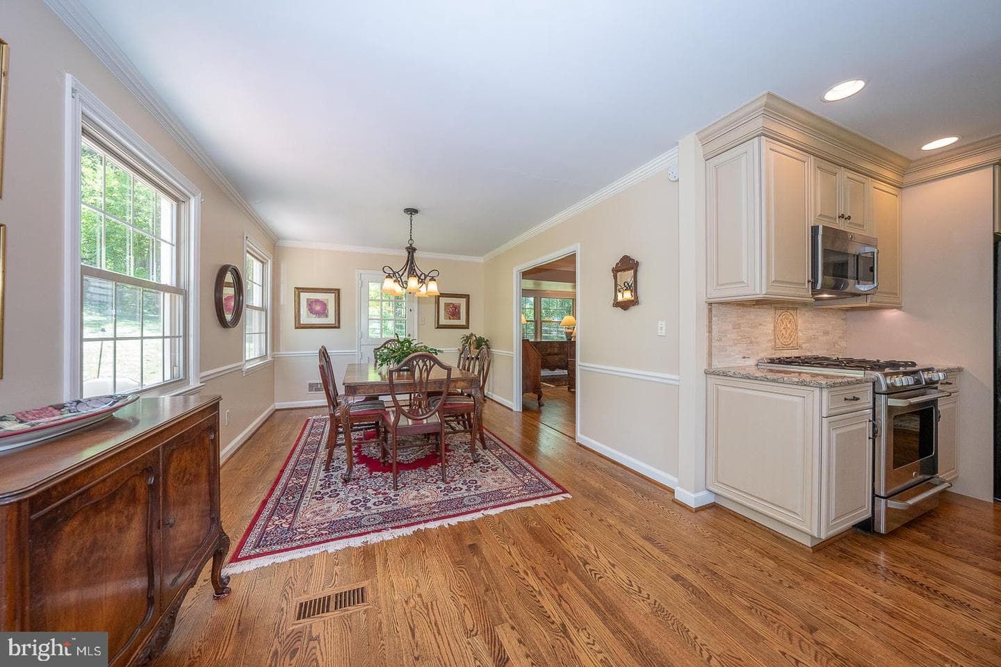 658 Conestoga Road photo 16