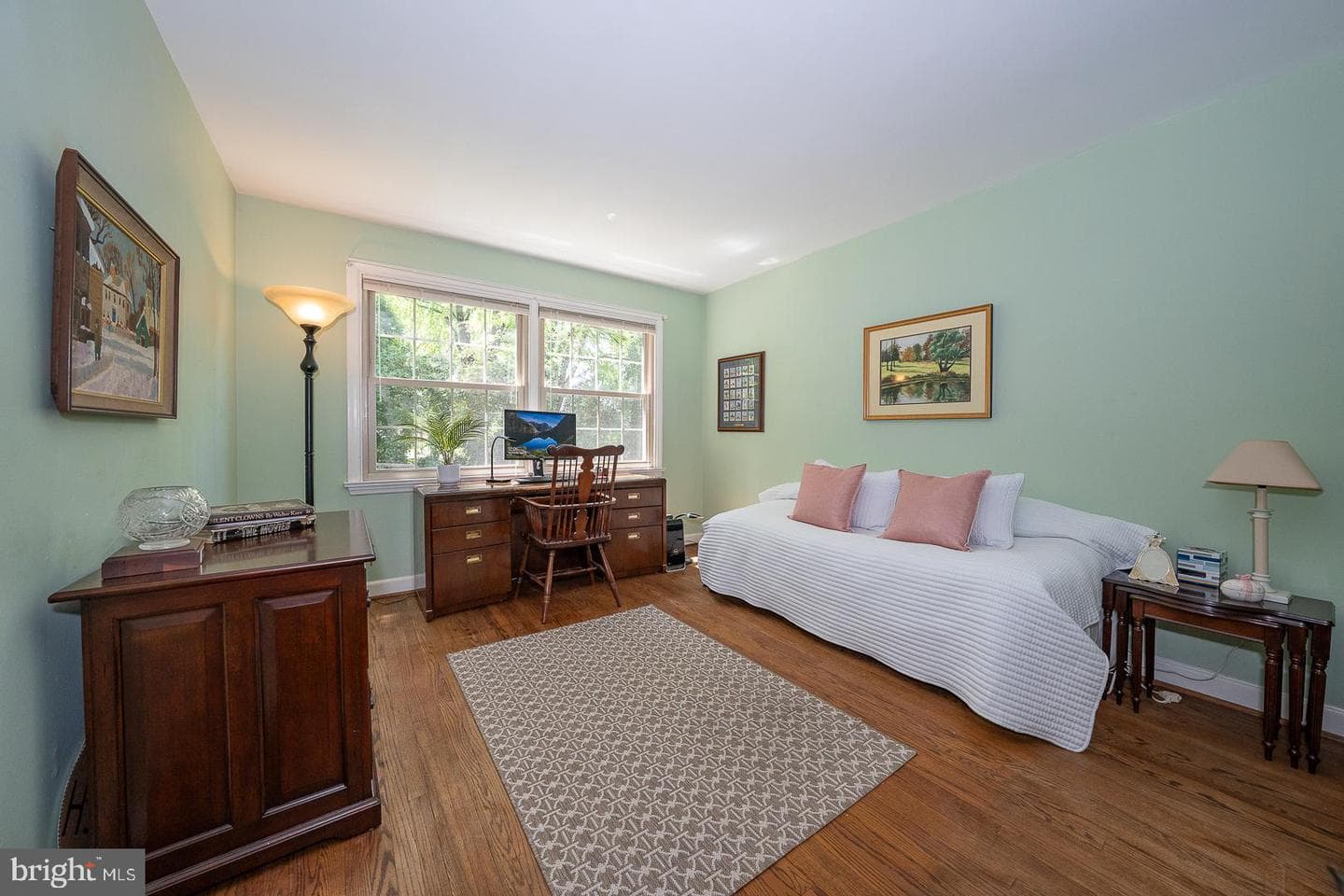658 Conestoga Road photo 32
