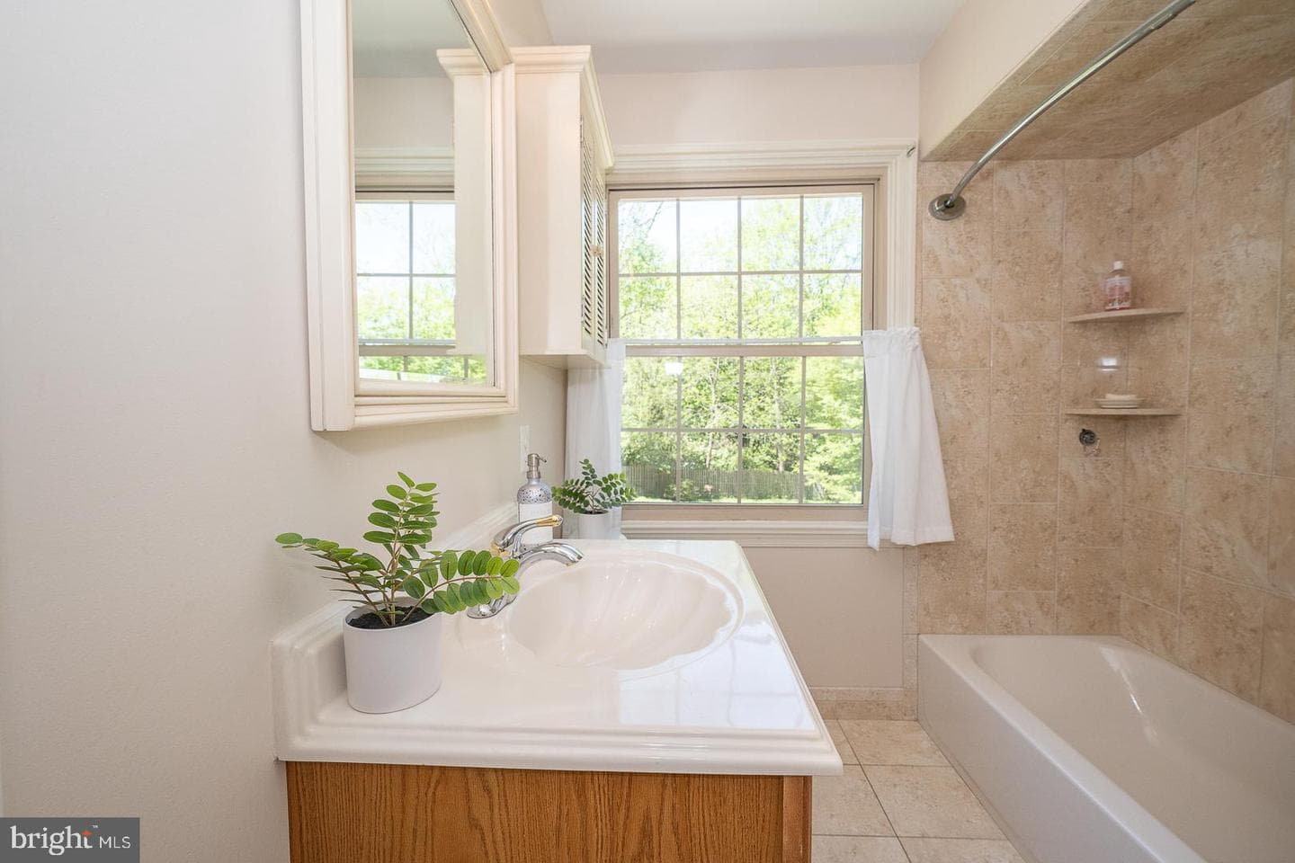 658 Conestoga Road photo 40