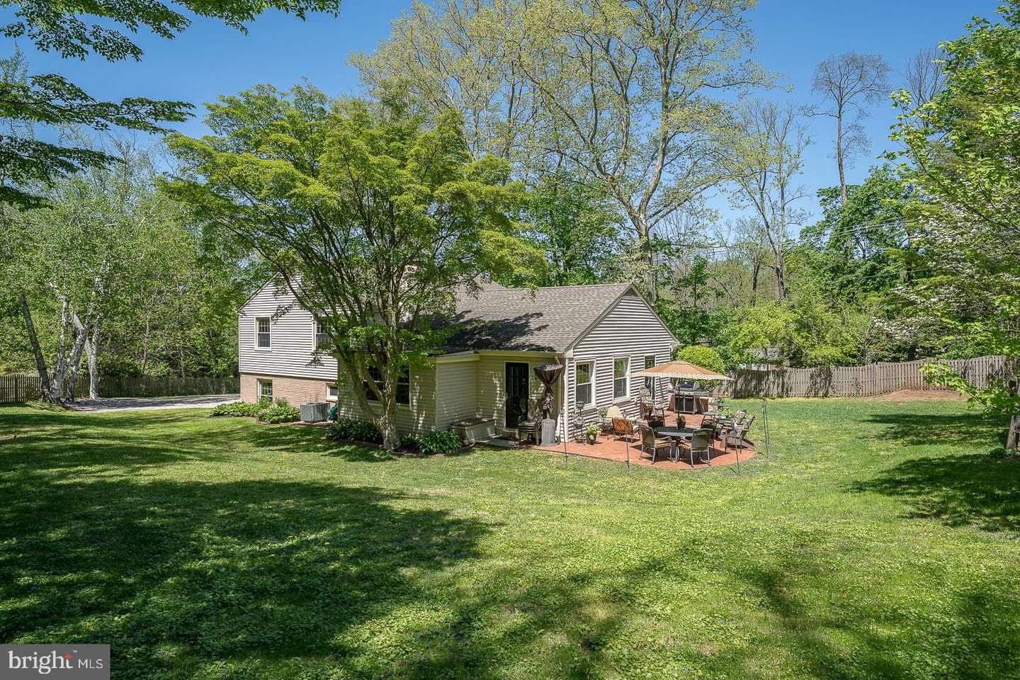 658 Conestoga Road photo 49