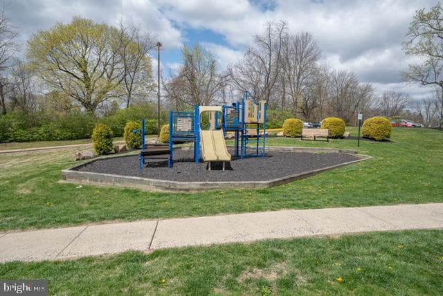 1030 E Lancaster Avenue #207 photo 51