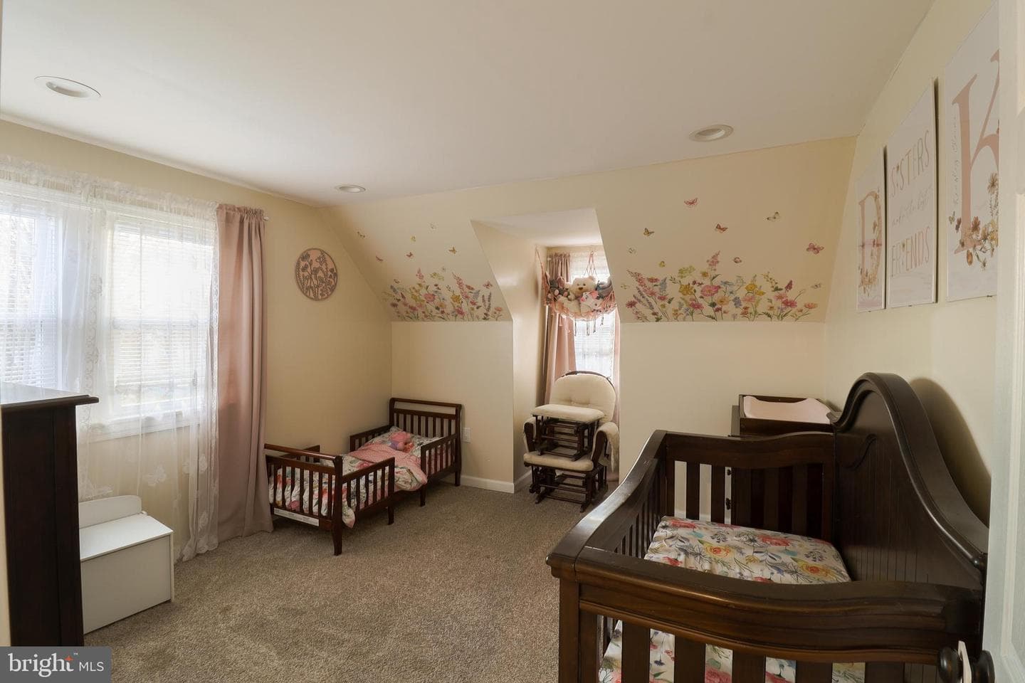 324 Burk Avenue photo 17