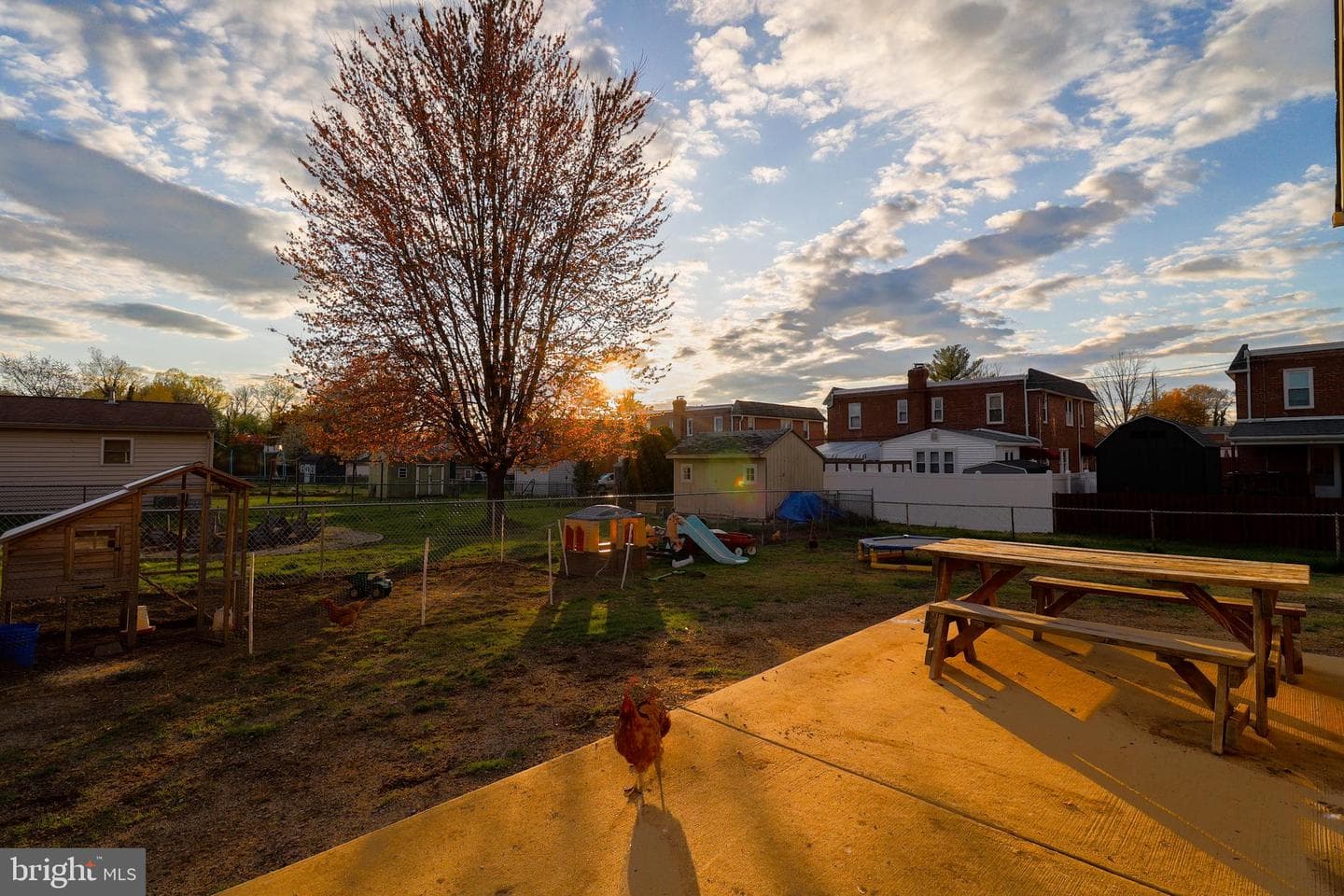 324 Burk Avenue photo 22