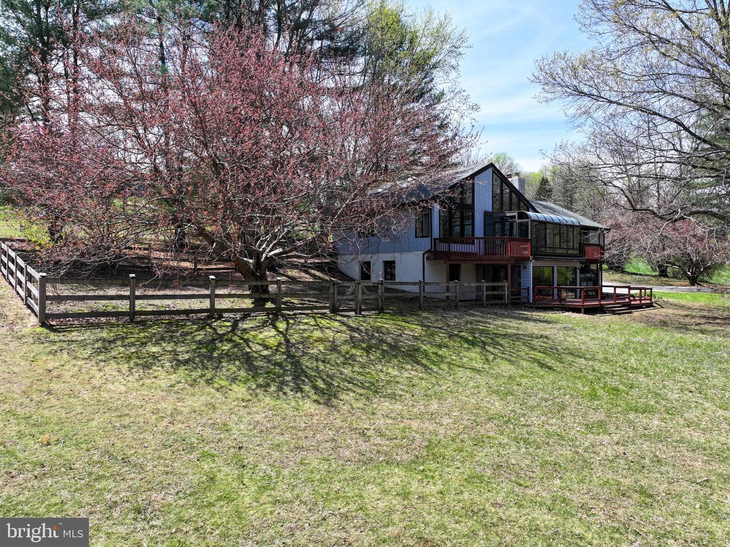 5 Hilloch Lane photo 85