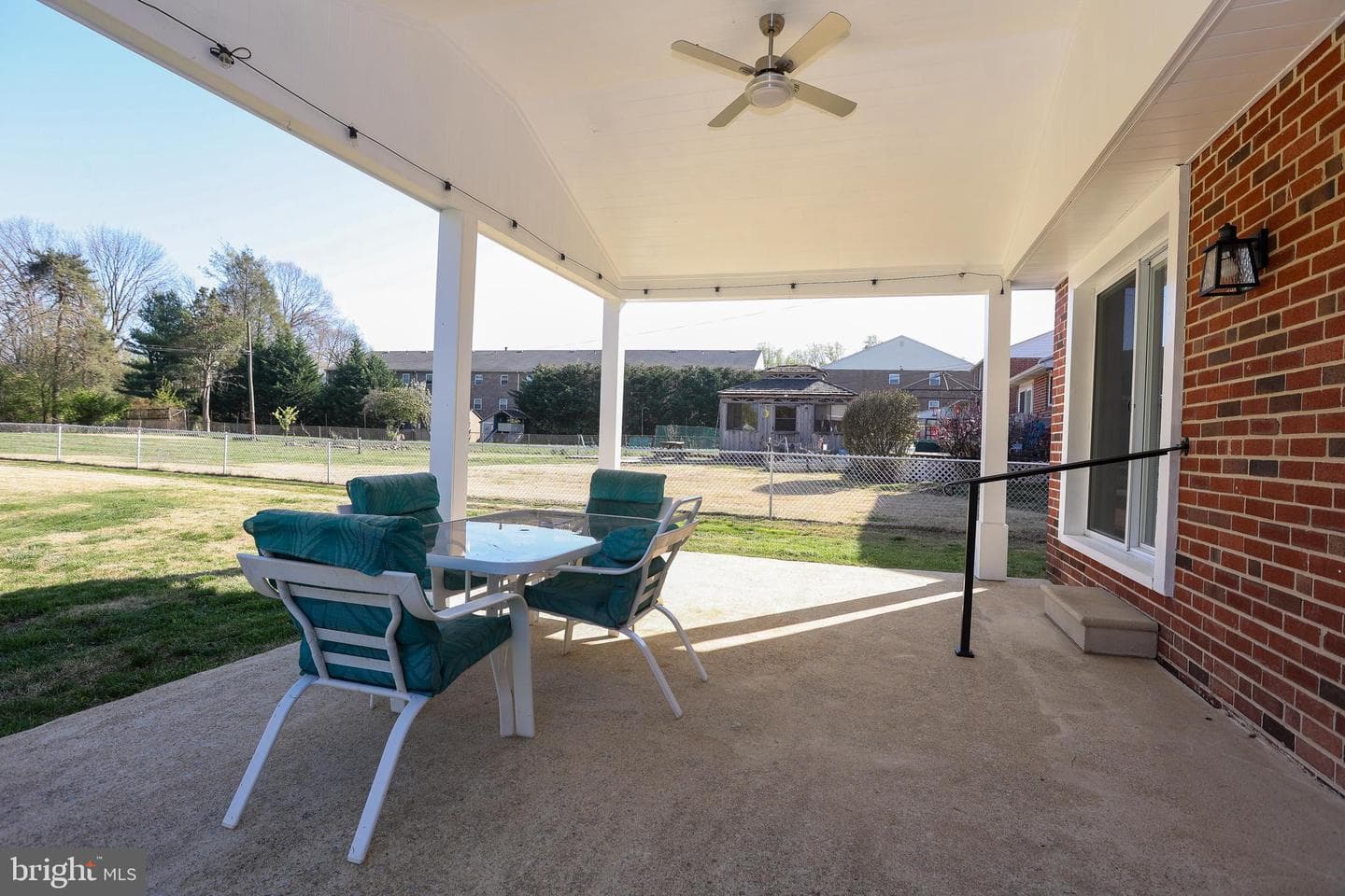 433 Melvin Drive photo 18