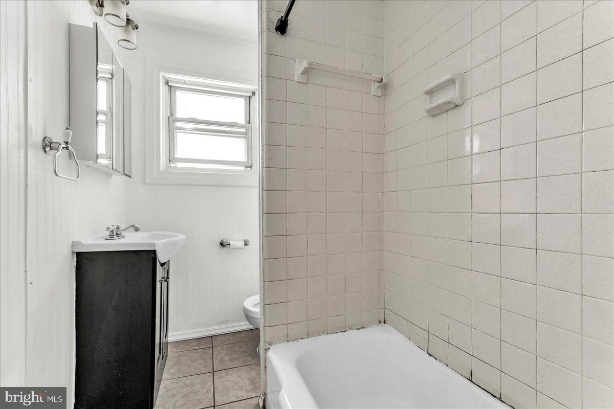 307 Taylor Avenue photo 12