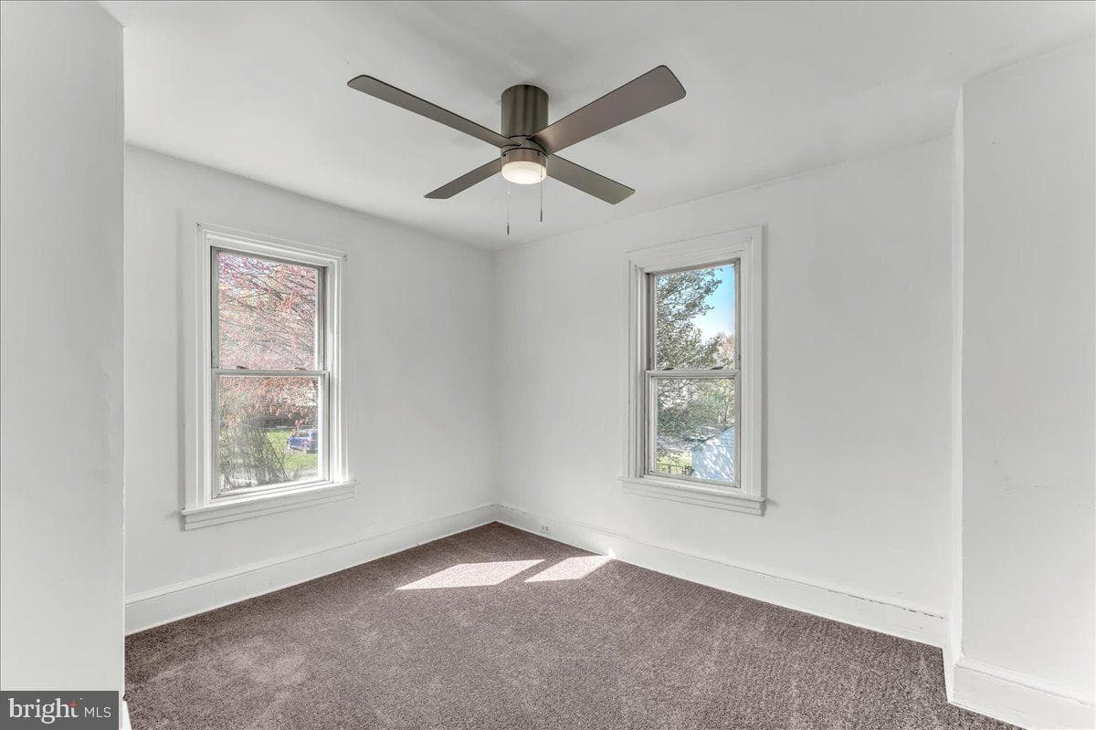 307 Taylor Avenue photo 13