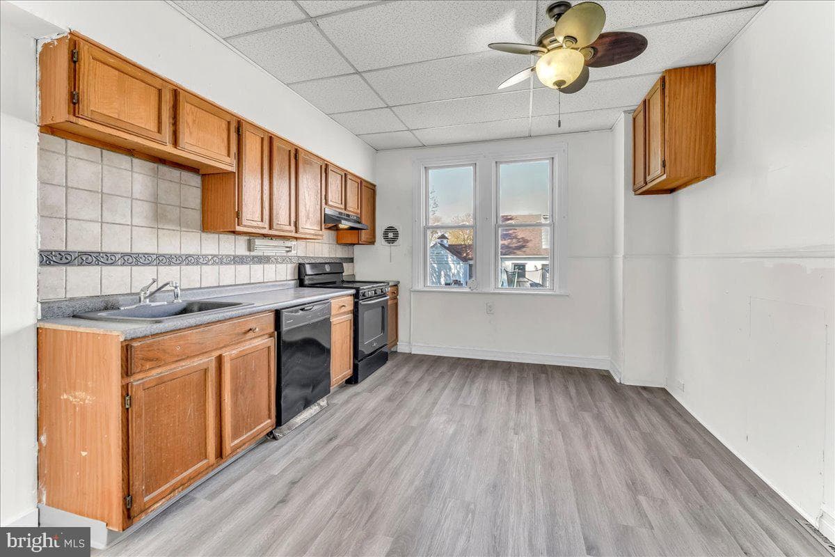 307 Taylor Avenue photo 9
