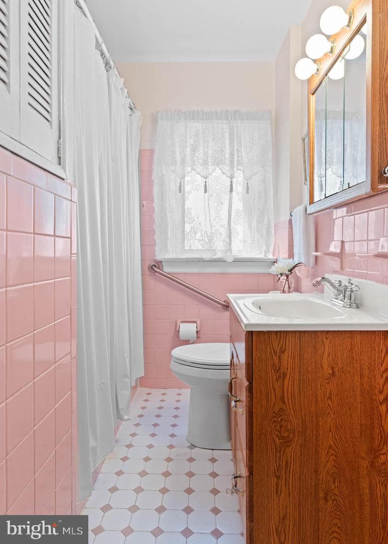 127 2nd Avenue photo 12
