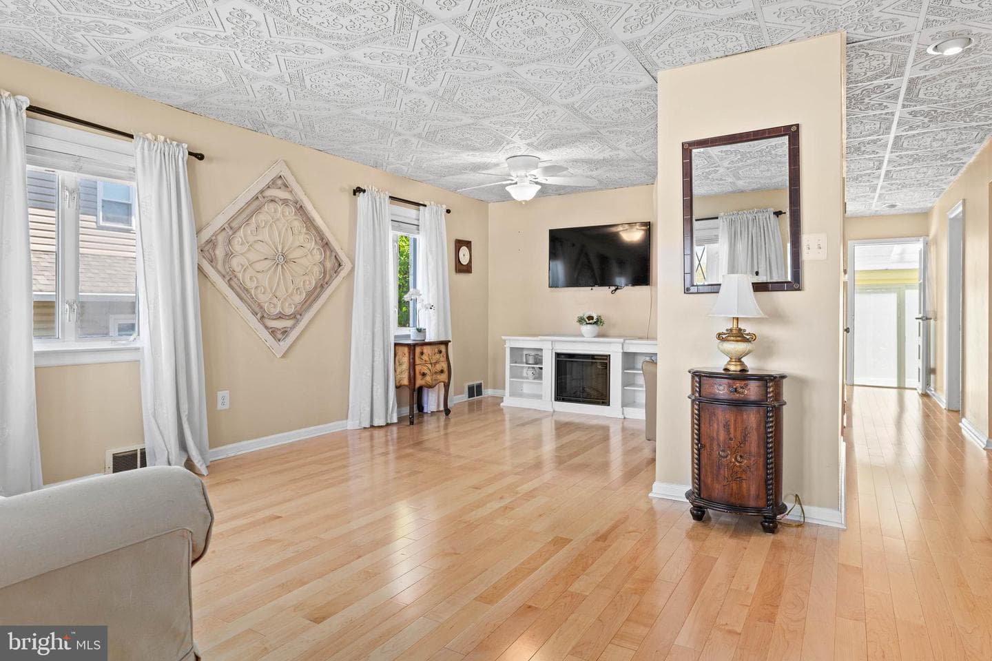 127 2nd Avenue photo 3