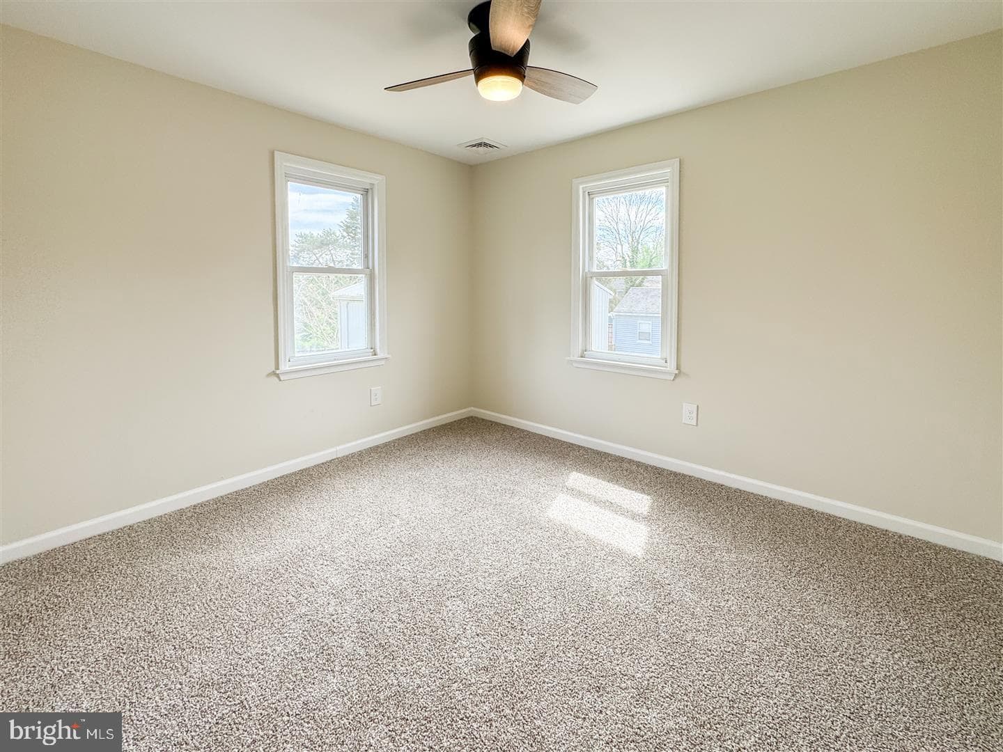 1815 Peach Street photo 20