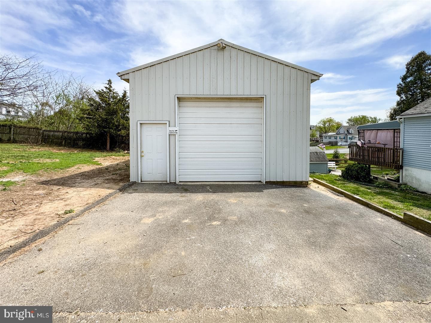 1815 Peach Street photo 4