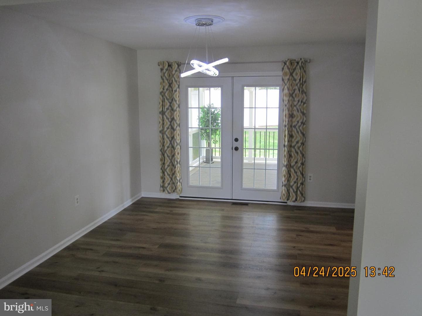 212 Emily Lane photo 19