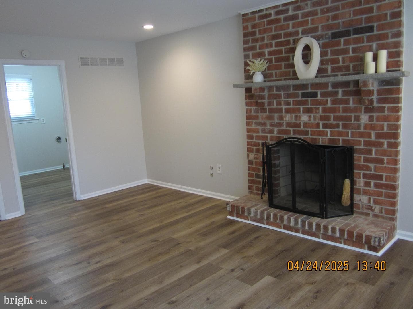 212 Emily Lane photo 9