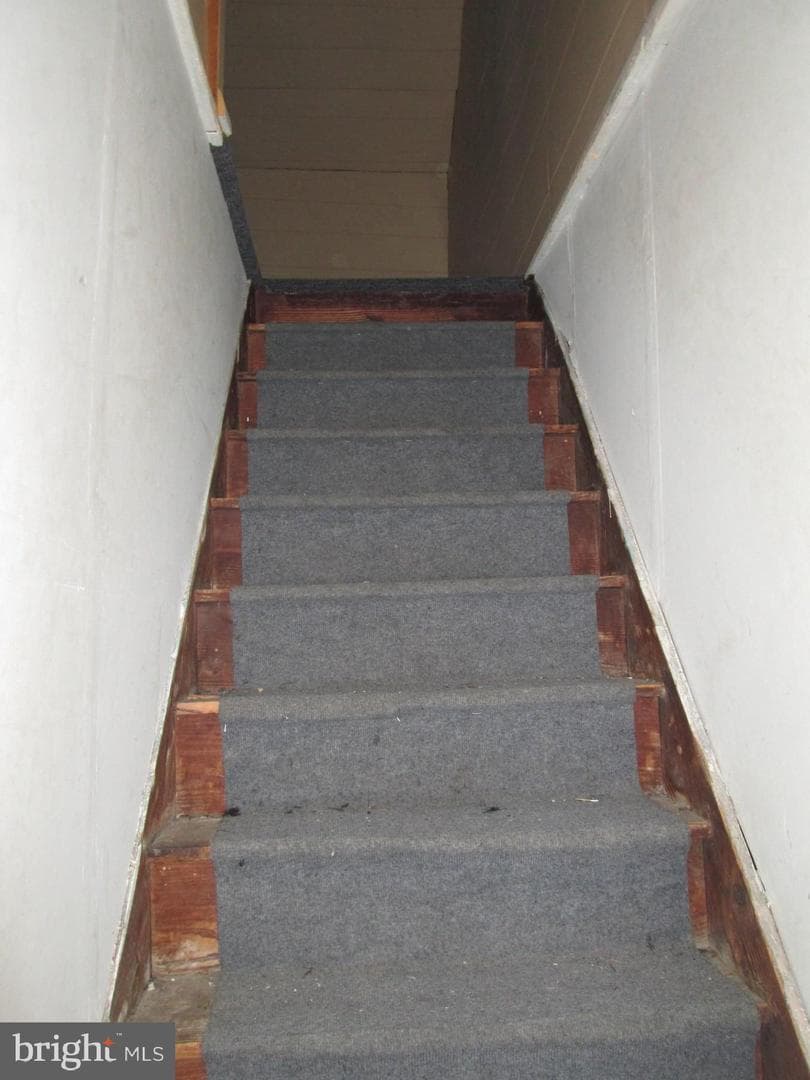 1927 Huddell Avenue #304 photo 32