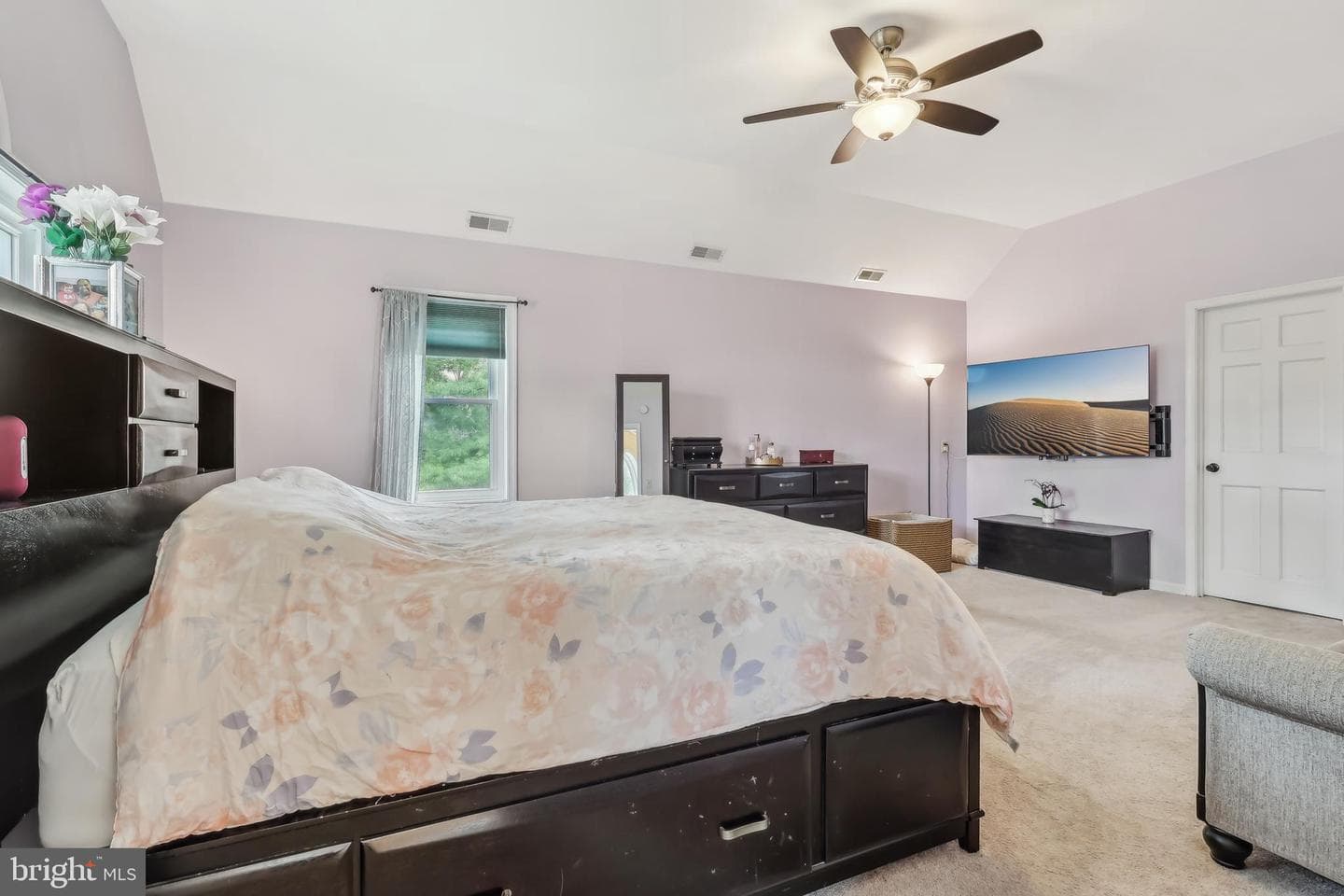 16 Springwater Lane photo 28