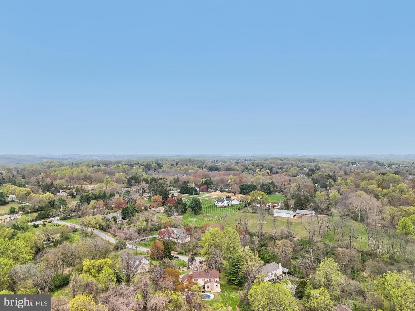 16 Springwater Lane photo 67