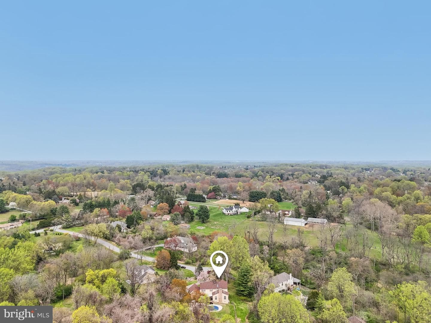 16 Springwater Lane photo 68