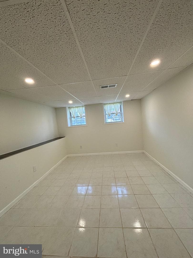 81 3rd Avenue photo 13