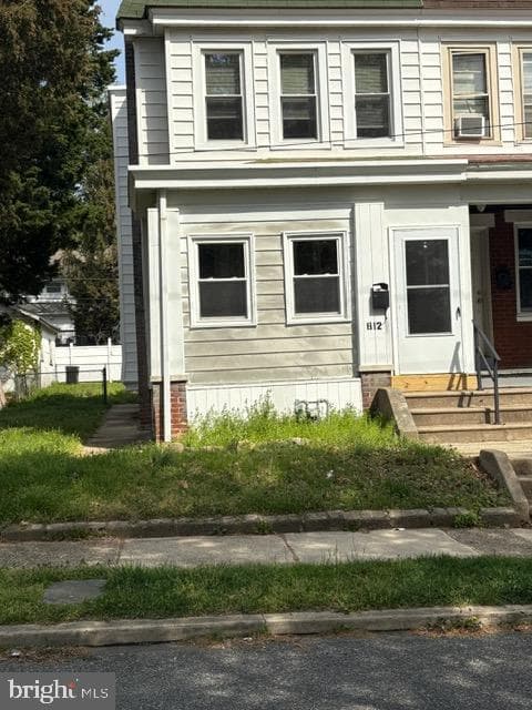 812 E 18th Street photo 1