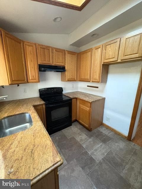812 E 18th Street photo 9