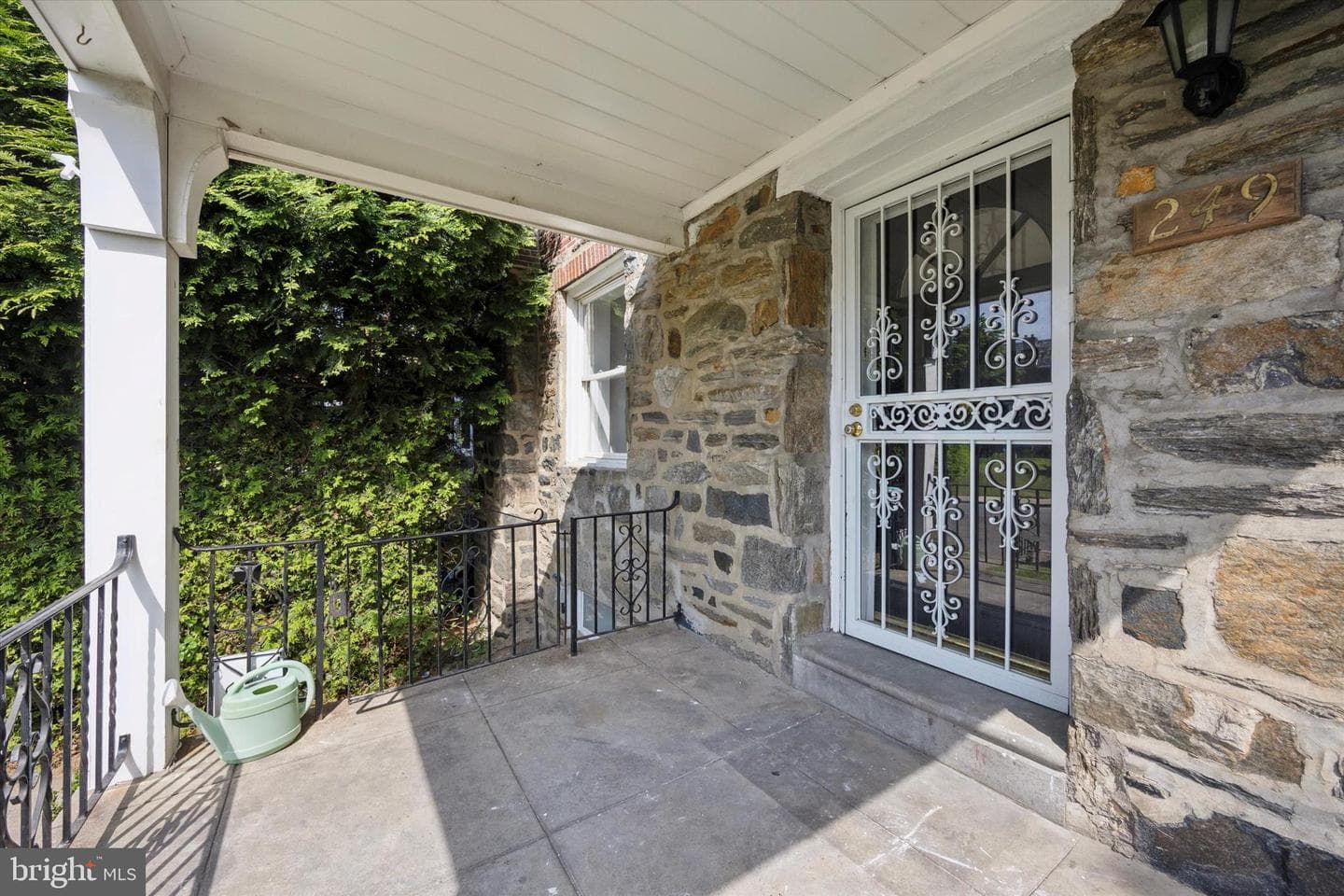 249 Le Carra Drive photo 3